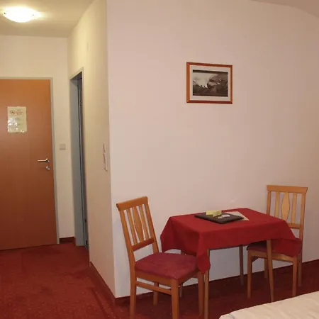 Martinshof Bed & Breakfast