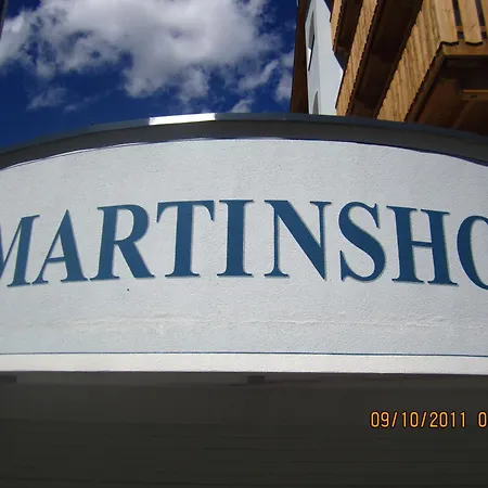 Martinshof Oda ve Kahvaltı 3*