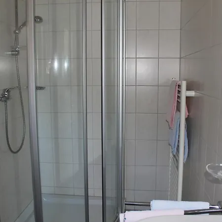 Martinshof Oda ve Kahvaltı 3*